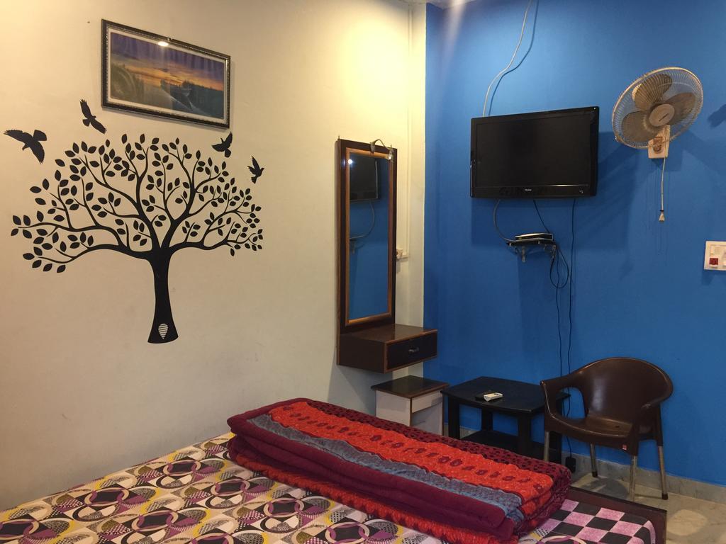 Hotel Akash Continental Rishīkesh Exterior foto